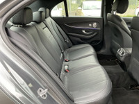 Vehicle Highlights: - Accident free - Highly optioned - Well serviced Just landed is a beautiful Mer... (image 8)