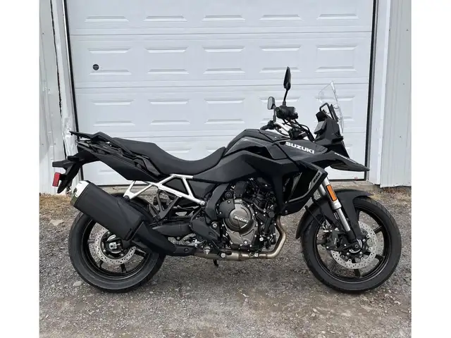 2024 Suzuki V-STROM 800 in Dirt Bikes & Motocross in Granby - Image 2