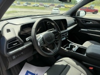 MOSAIC BLACK METALLIC|JET BLACK EVOTEX|ENGINE, 2.5L TURBO DOHC SIDI|TRANSMISSION, 8-SPD AUTOMATIC|MA... (image 5)