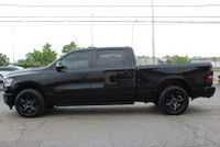 SAFETY CERTIFIED LOADED ACCIDENT FREE POWER DEPLOYABLE STEPS AIR SUSPENSION LOCAL ONTARIO VECHILE 4X... (image 3)