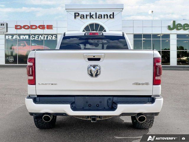 2020 Ram 1500 Limited Crew 4x4 Hemi Sunroof Nav Power Boards in Cars & Trucks in St. Albert - Image 4