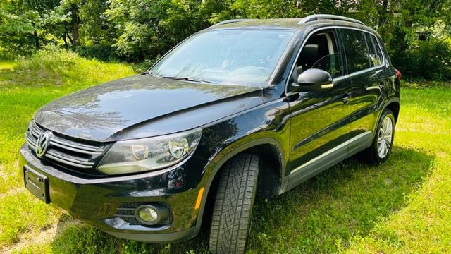 2017 Volkswagen Tiguan Comfortline in Cars & Trucks in Oakville / Halton Region - Image 3