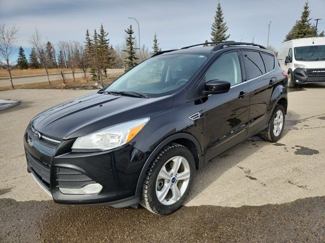 2013 FORD ESCAPE SE - 2.0L TURBO-HEATED SEATS - MOONROOF in Cars & Trucks in Calgary