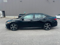 This black Nissan Sentra SR offers a sporty design and reliable performance. With 99,000 km, it’s we... (image 3)