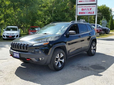 2016 Jeep Cherokee | AWD | Trailhawk | Leather | Heated Seats | 
