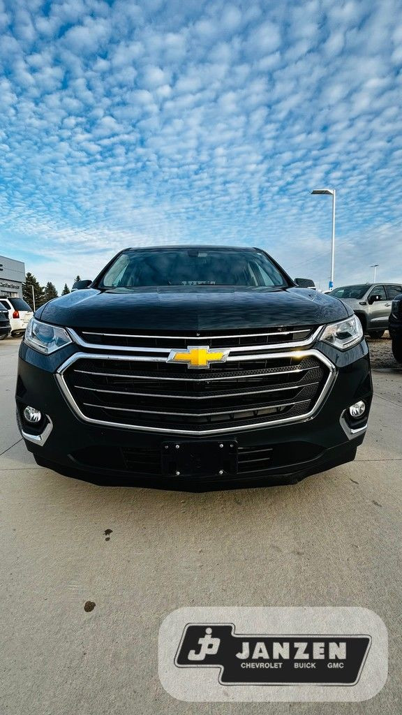 2018 Chevrolet Traverse LT in Cars & Trucks in Portage la Prairie - Image 2