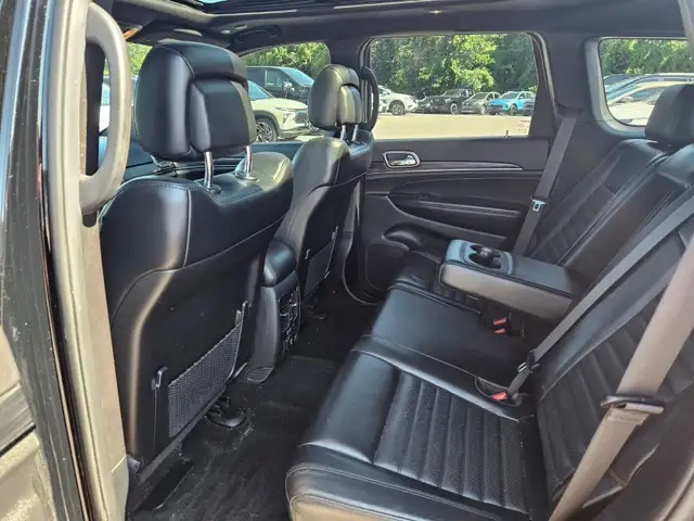 2020 Jeep Grand Cherokee Limited dans Autos et camions dans London - Image 17