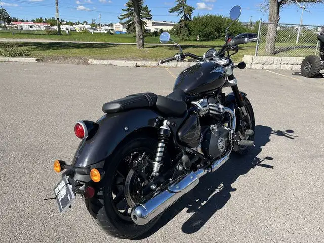 2024 Royal Enfield Super Meteor 650 Astral Black in Street, Cruisers & Choppers in Calgary - Image 13