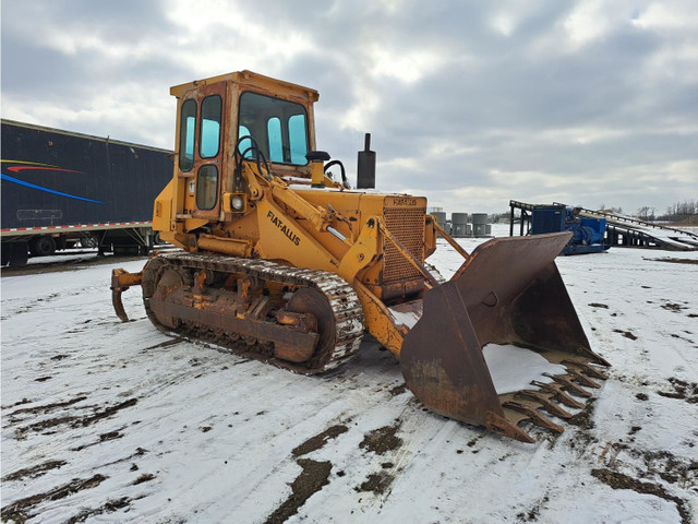 1980 Fiat Allis Crawler Loader FL10C in Heavy Equipment in Calgary - Image 2