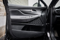 This 2021 Hyundai Santa Fe is for sale today. This SUV has 93,116 kms. It's black in colour . It has... (image 8)