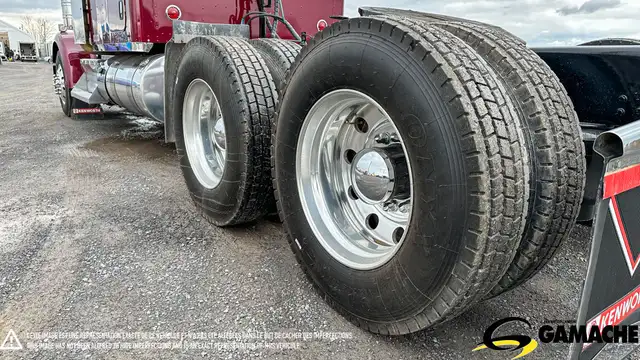2017 KENWORTH W900L CAMION CONVENTIONNEL AVEC COUCHETTE in Heavy Trucks in Moncton - Image 10