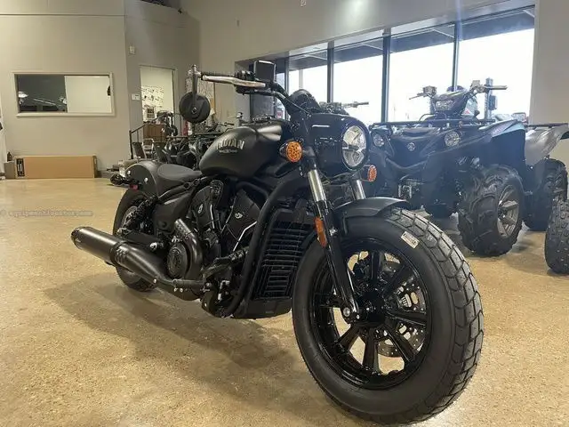 2025 Indian Scout Bobber Limited Black Smoke in Street, Cruisers & Choppers in Strathcona County - Image 2
