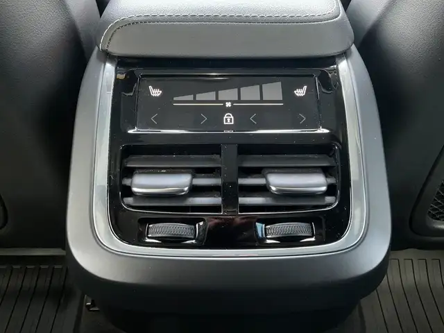 2022 Volvo XC60 B6 R-Design AWD - BOWERS & WILKINS! NAV! 360 CAM dans Autos et camions dans Kitchener / Waterloo - Image 14