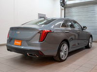 À voir! / Come see it! TRÈS BIEN ÉQUIPÉ / VERY WELL EQUIPPED. Version Premium Luxury AWD avec Moteur... (image 8)