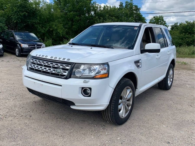 2014 LAND ROVER LR2 * 4X4 * MUST SEE in Cars & Trucks in Barrie