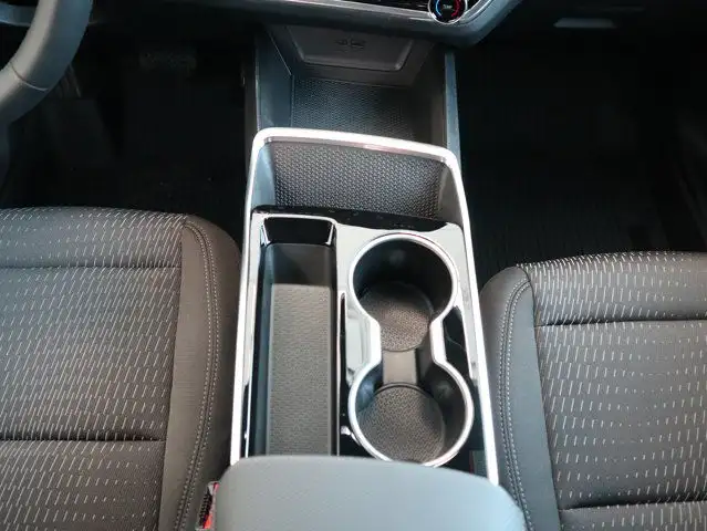 2025 Chevrolet Equinox FWD LT in Cars & Trucks in Lloydminster - Image 17