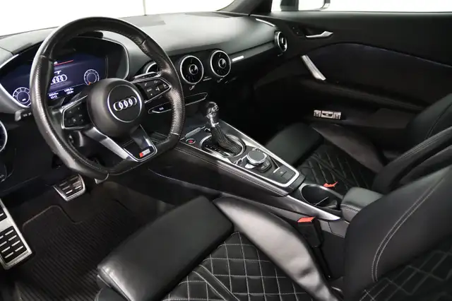 2017 Audi TT Competition / Black Optics / Navigation / Inspecté  in Cars & Trucks in Longueuil / South Shore - Image 13