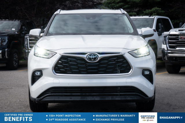 2021 Toyota Highlander Limited CLEAN CARFAX | LEATHER | NAVI in Cars & Trucks in Calgary - Image 2