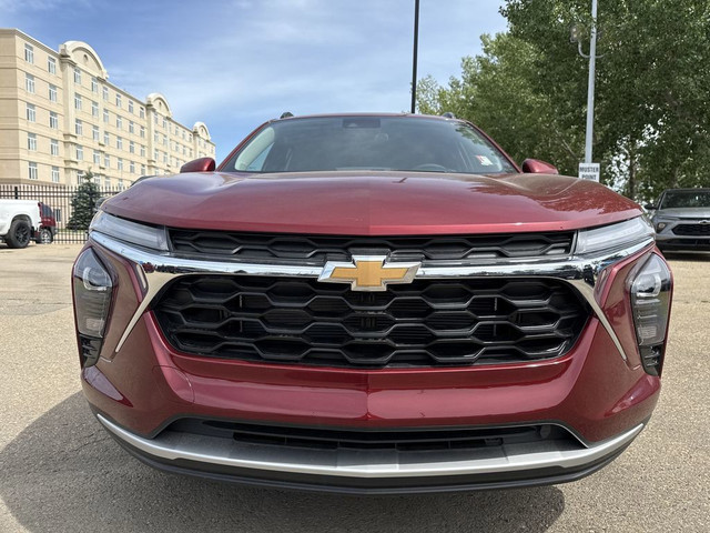 2025 Chevrolet Trax LT in Cars & Trucks in Edmonton - Image 3