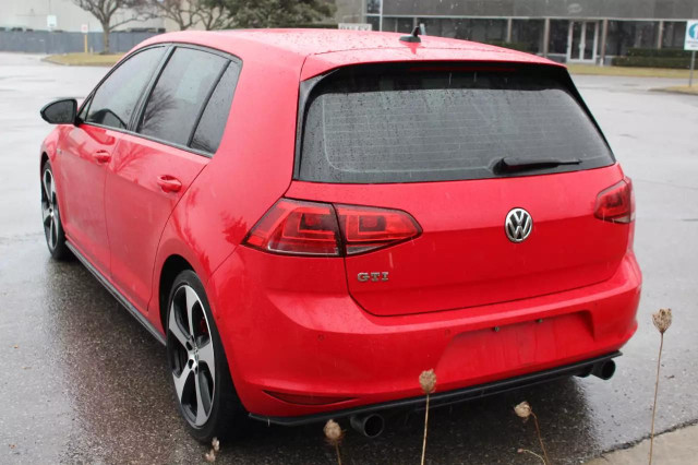 2017 VOLKSWAGEN Golf GTI GOLF GTI MANUELLE - AIR CLIMATISE - CAM in Cars & Trucks in City of Montréal - Image 2