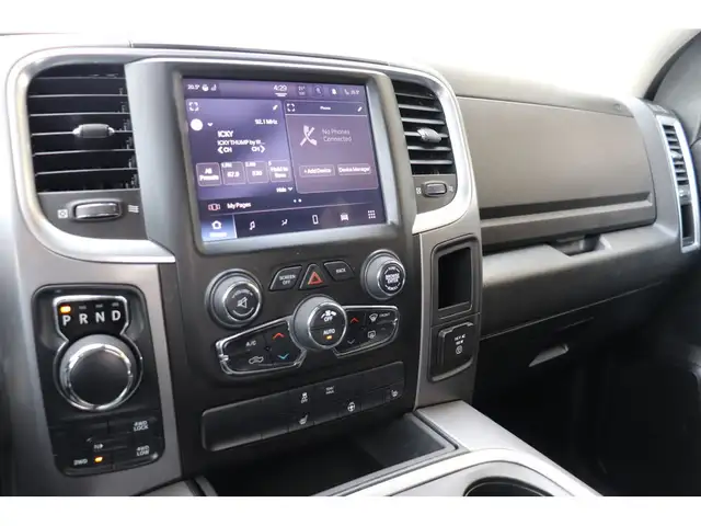 2022 Ram 1500 Classic SLT LUXURY EDITION CREW 4X4, LOADED/LEATHE in Cars & Trucks in Winnipeg - Image 19
