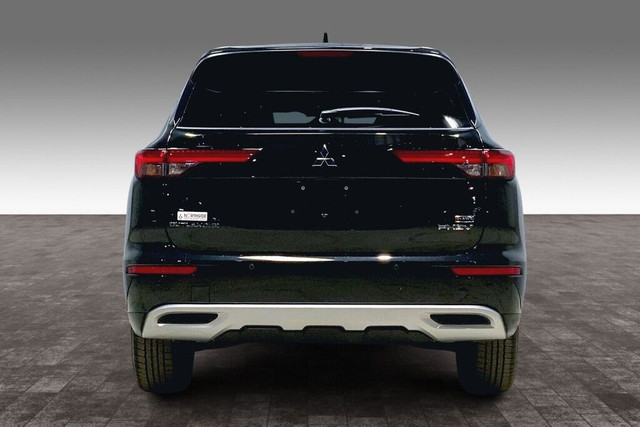 2025 Mitsubishi Outlander Phev LE S-AWC in Cars & Trucks in Edmonton - Image 4