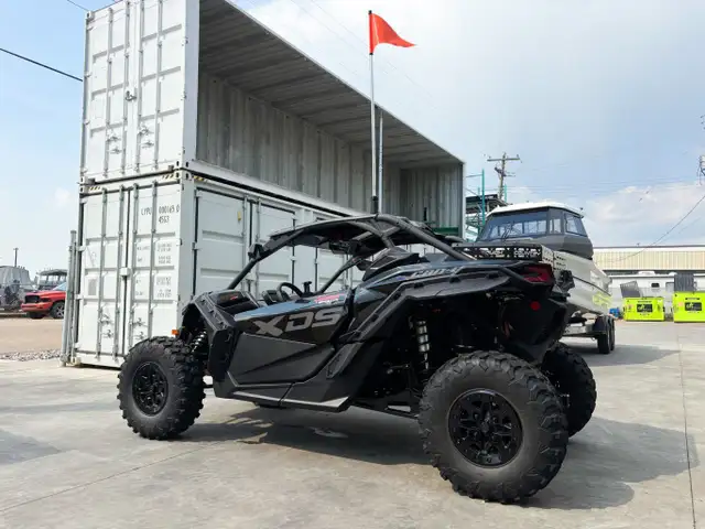 2025 Can-Am Maverick X3 X ds TURBO RR Triple Black in ATVs in Edmonton - Image 6