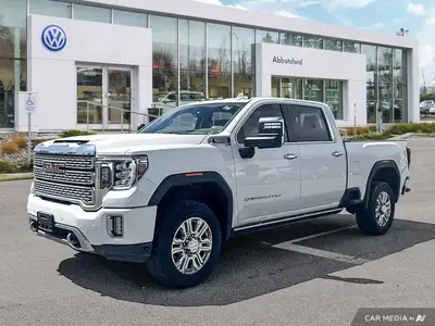 This GMC Sierra 3500HD boasts a Turbocharged Diesel V8 6.6L/ engine powering this Automatic transmis...