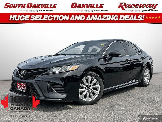 2020 Toyota Camry SE | BACKUP CAMERA | JUST TRADED | GOOD ON GAS in Cars & Trucks in Oakville / Halton Region