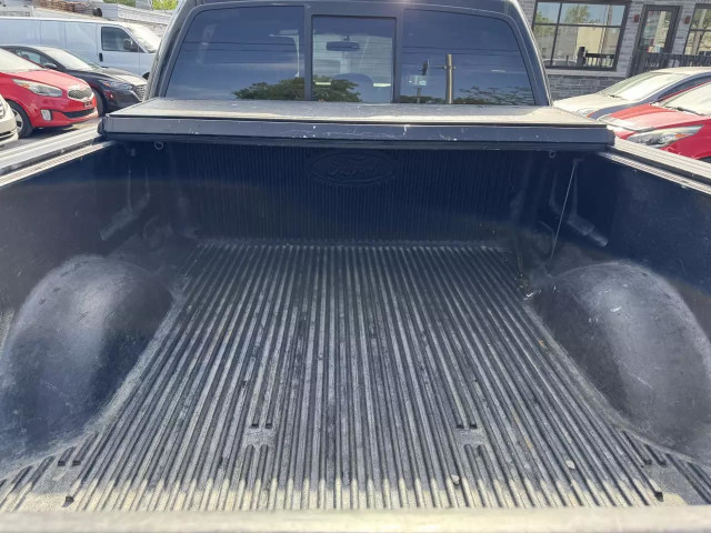 2013 FORD F-150 XLT in Cars & Trucks in Laval / North Shore - Image 3