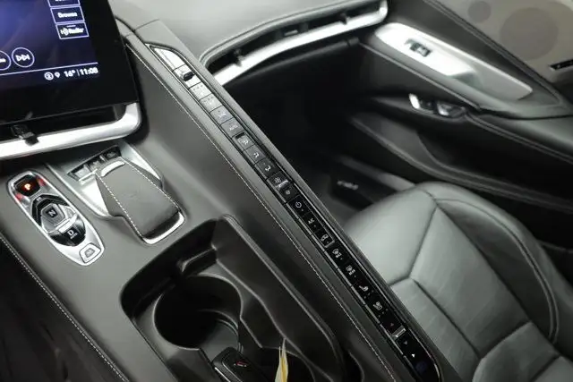 2022 Chevrolet Corvette 3LT in Cars & Trucks in Calgary - Image 19
