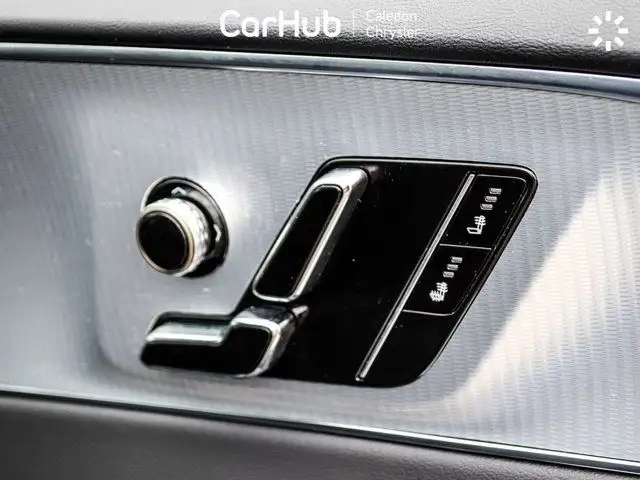 2024 Cadillac LYRIQ Tech Pano Sunroof 33Display Blind Spot Navi in Cars & Trucks in Mississauga / Peel Region - Image 52