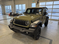 Discover Martin Chrysler, a family-owned gem since 44! With unbeatable service & deals, we're your g... (image 3)