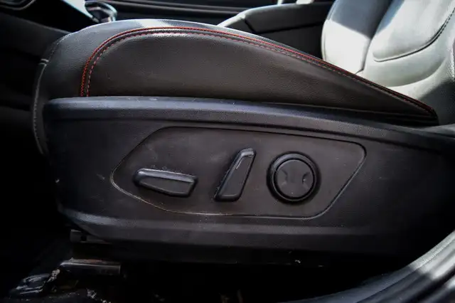 2024 Hyundai Santa Cruz Ultimate • SUNROOF • NAV • COOLED SEATS dans Autos et camions dans Cornwall - Image 26