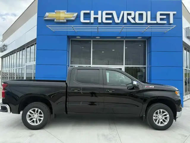 2025 Chevrolet Silverado 1500 LT in Cars & Trucks in Edmundston - Image 5