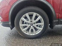 This is a Previous Daily Rental 417 Nissan offer no hassle buying experience. We check and adjust ou... (image 9)