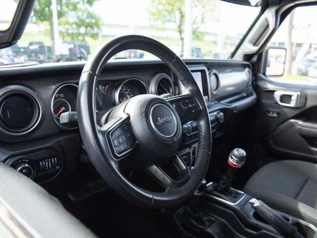 2022 Jeep Gladiator Sport S, 6-Spd, Fuel Rims, Mickey Thompson in Cars & Trucks in Calgary - Image 3