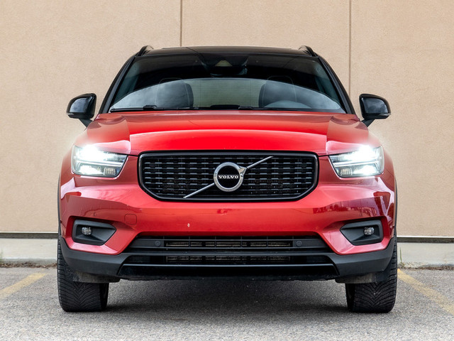 2021 Volvo XC40 T5 AWD R-Design - 1 Owner | H&K Audio | Pano Roo in Cars & Trucks in Saskatoon - Image 2