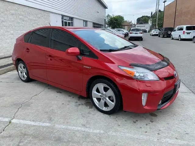 2013 Toyota Prius HYBRID-NAVIGATION-BACK UP CAMERA-CERTIFIED in Cars & Trucks in City of Toronto - Image 2