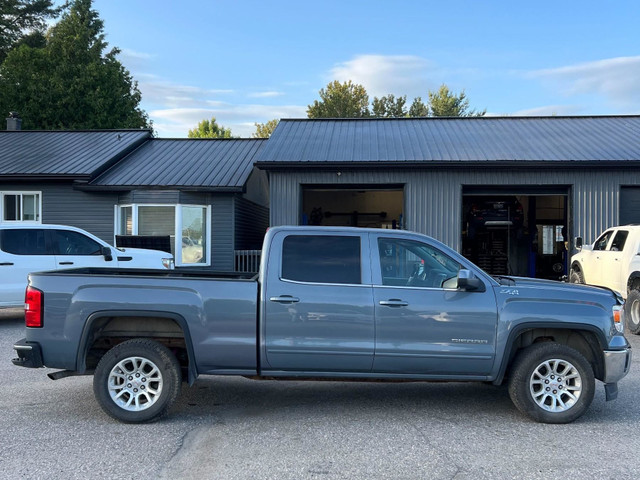 2015 GMC Sierra 1500 SLE 5.3L V8 | 4X4 | CREW CAB in Cars & Trucks in London - Image 3