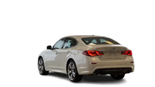 2019 Infiniti Q70 3.7 AWD Sport Fresh Trade! Local Unit! Rare Un in Cars & Trucks in Regina - Image 12