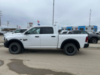 2022 RAM 1500 Classic Warlock 4x4 Crew Cab 5'7" Box, 5.7L HEMI V8 w/FuelSaver, Gas, 8-Spd Automatic,... (image 8)