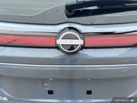 Wheels: 17 Alloy, Vehicle Dynamic Control (VDC) Electronic Stability Control (ESC), Variable Intermi... (image 6)