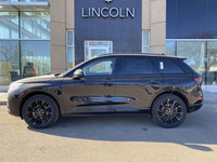 The 2025 Lincoln Corsair Reserve, available at Waterloo Ford Lincoln Sales Ltd., embodies the pinnac... (image 1)