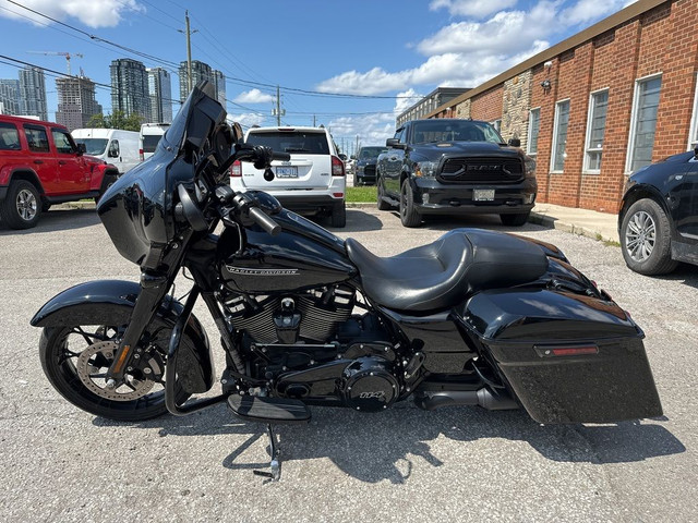  2020 Harley-Davidson Street Glide Special ~ STREET GLIDE SPECIA in Touring in City of Toronto - Image 2