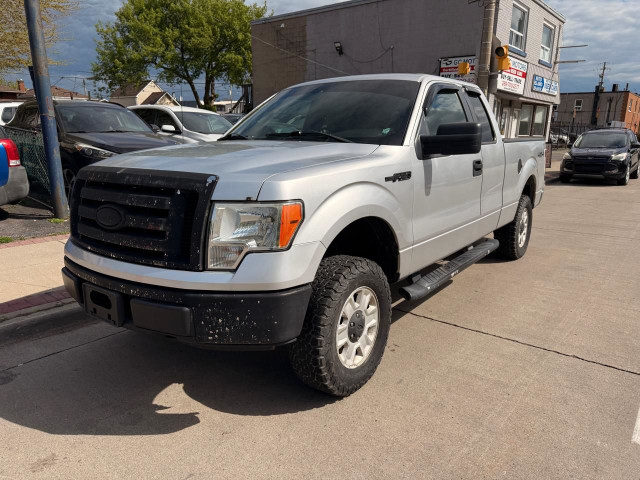 2011 Ford F-150 XLT in Cars & Trucks in Hamilton - Image 2
