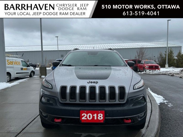 2018 Jeep Cherokee Trailhawk L Plus 4x4 | Leather | Pano Roof in Cars & Trucks in Ottawa - Image 2