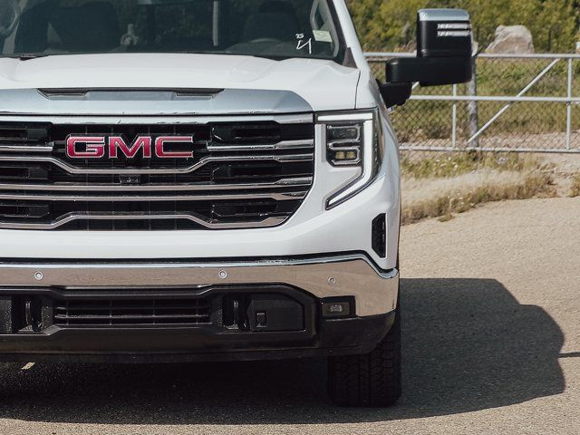 2025 GMC Sierra 1500 SLT in Cars & Trucks in Edmonton - Image 4