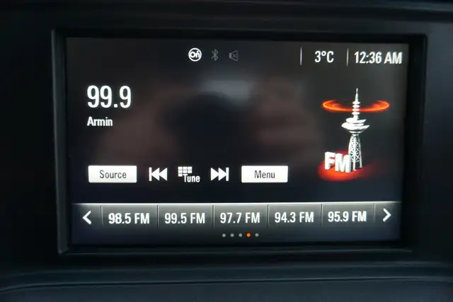 2016 GMC Sierra 1500 in Cars & Trucks in Oakville / Halton Region - Image 24