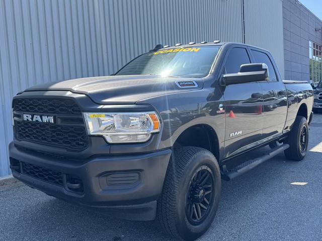 Ram 2500 TRADESMAN CREW 4X4 *DIESEL* CARPLAY *PNBV 9900 LBS 2020 in Cars & Trucks in Laurentides